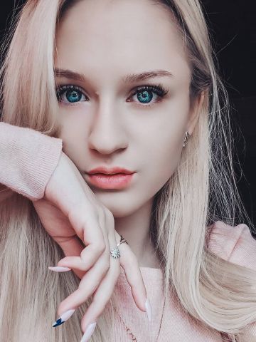 Николь